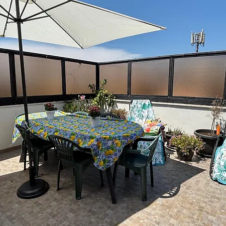 Apartment Attico Girasole Lido di Ostia